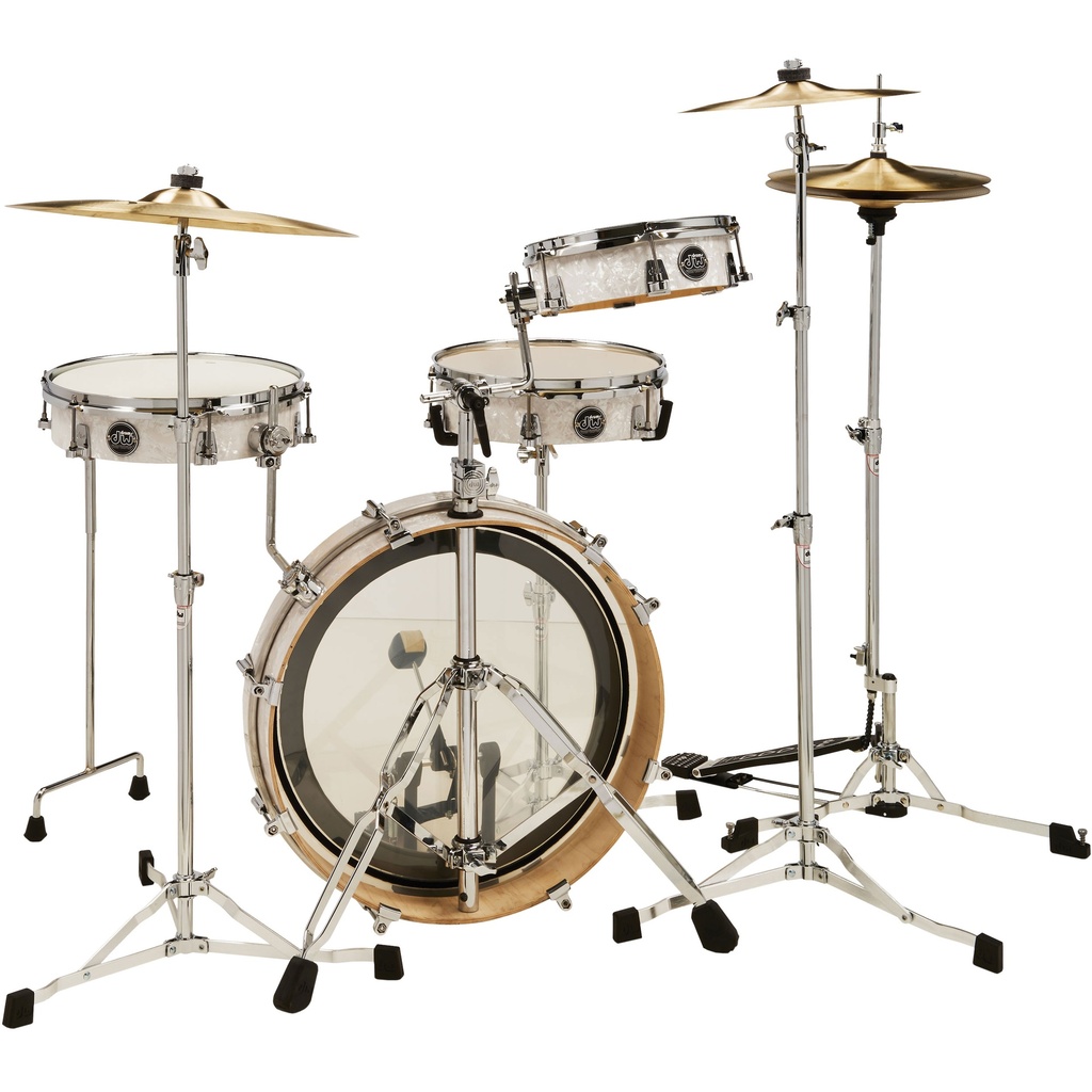 [DRKTPFC04RK] DW Performance 4-Piece LowPro Travel Drum Set (20B-10-13F-13S)