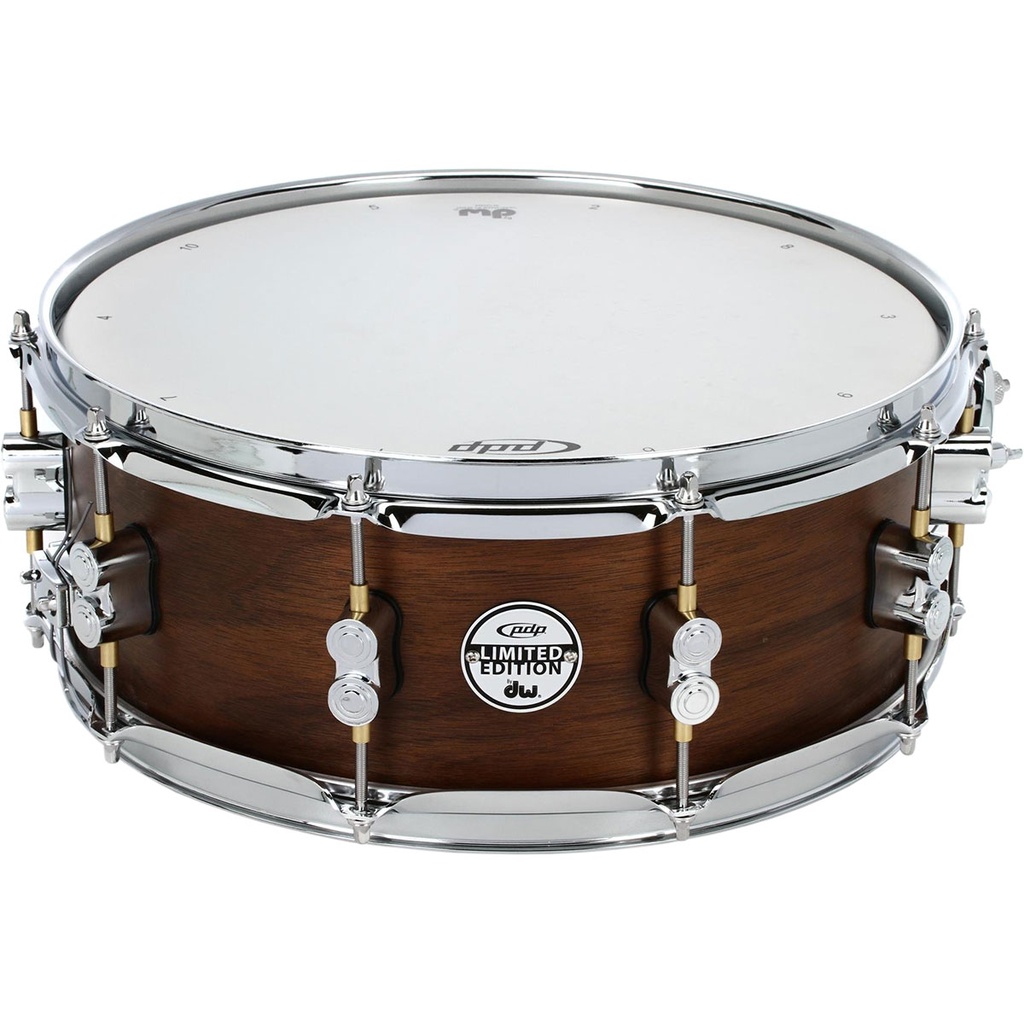 [PDSN5514MWNS] PDP 5.5" x 14" LTD 20-Ply Maple/Walnut Snare in Natural Satin