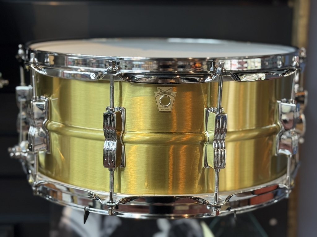 Ludwig 6 1/2" x 14" Acrolite Brass Snare Drum