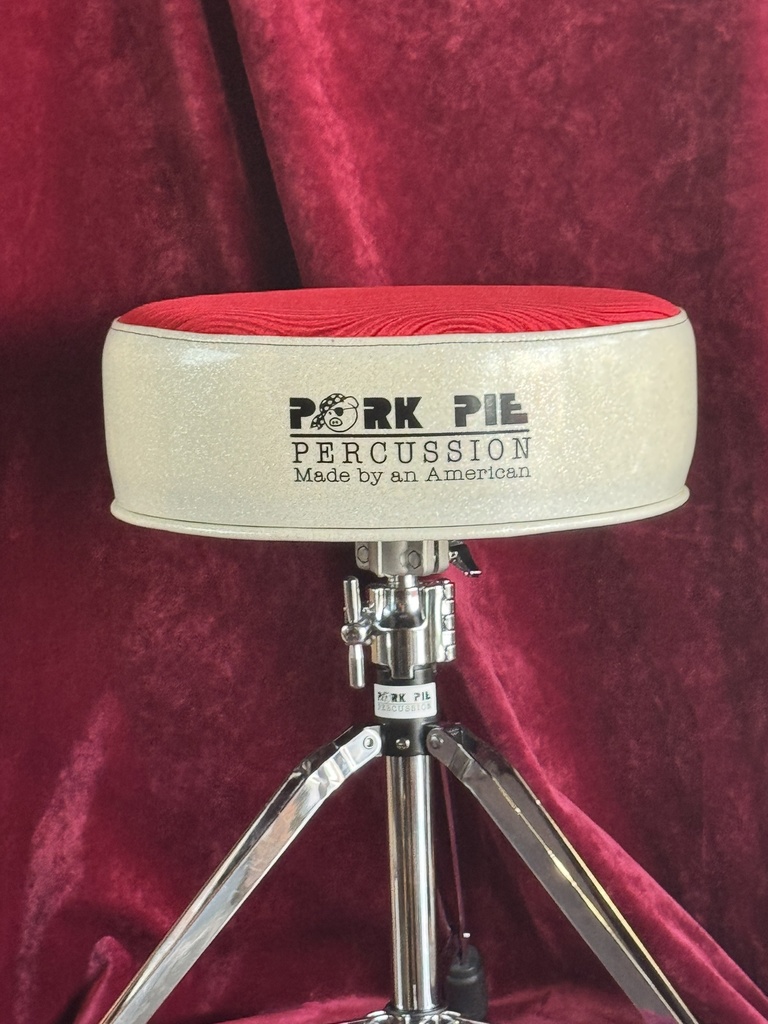 Pork Pie Percussion Round Throne - White Sparkle Side w/ Red Wavy Top